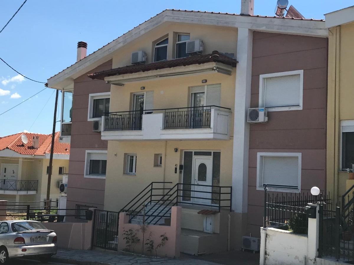 Georgia'S Cozy Rooms #2 Kavala Exterior photo